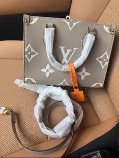 Louis Vuitton オンザゴー モノグラム