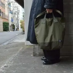 Item thumbnail for item 488812c2-f9a5-4b1b-b47f-adca03c34906