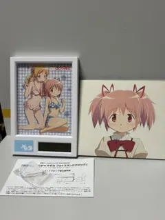 魔法少女まどか⭐︎マギカ　フォトスタンドクロック&ルミナスCDセット