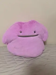 メタモン ふわふわ抱きぬいぐるみ ポケモンセンターオリジナル - メルカリ