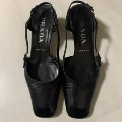 【お値下げ中】PRADA パンプス レザー ブラック 他社修理済みのサムネイル