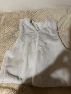 ホワイトファー ベスト