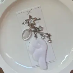 ビーズキーホルダー　リボン　星　ハート　韓国　y2k コレクトブック 天使の羽