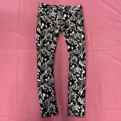 Item thumbnail for item 17e06de2-eed8-47df-824f-8073e6af3ea9