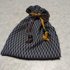 ミンバニ様専用　黒と白の波模様 巾着袋