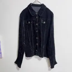 ベロアシャツ　ブラウス　プリーツ　上品　長袖　黒　レーヨン100％
