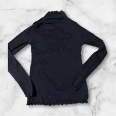 ブラックタートルネック長袖Tシャツ