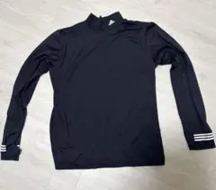 adidas アンダーシャツ