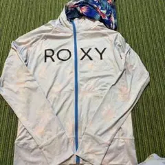 ROXY ラッシュガード フード付き ボタニカル