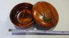 木製茶箱 お菓子入れ花の彫刻 丸型 昭和レトロ