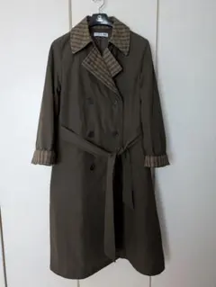 UNIQLO JW ANDERSON トレンチコートのサムネイル