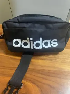 新品未使用 アディダス adidas ポーチ ウエストバッグ スポーツ ケース