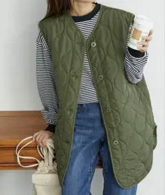 ミリタリー　キルティングベスト