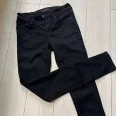 美品　UNIQLO スキニーパンツ ブラック 23インチ