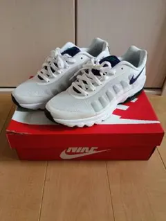 NIKE スニーカー 28cm ナイキ エアマックス インビガー 749866のサムネイル