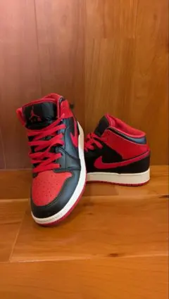 NIKE AIR JORDAN ALPHA 1 ブルズカラー - メルカリ