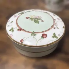 WEDG WOOD ストロベリー陶器小物入れ