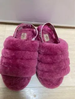 UGG ファーサンダル　24センチ