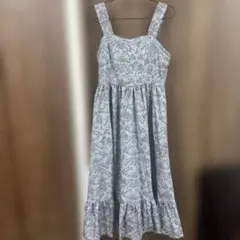 青木美沙子ニナスしまむらコラボトワルドジュイ柄ジャンパースカート