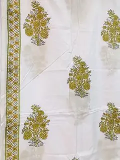 インド綿　ハンドブロックプリント　約108cm×244cm 花柄イエロー