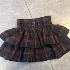 フリル付き黒赤チェックスカート　キュロット