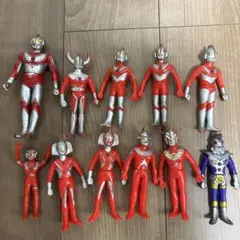 【昭和/平成レトロ】 ウルトラマンソフビ　まとめ売り13体 美品 激レア 限定 お買得/13体まとめ】ウルトラマン/ソフビ人形他/レトロ◎ - メルカリ