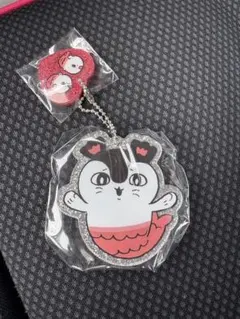 ちいかわ ガチャガチャ ラメアクリルキーホルダー セイレーンのサムネイル