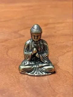 タイ プラクリング プラクルアン ブッダ 仏像 真鍮製 坐像 - メルカリ