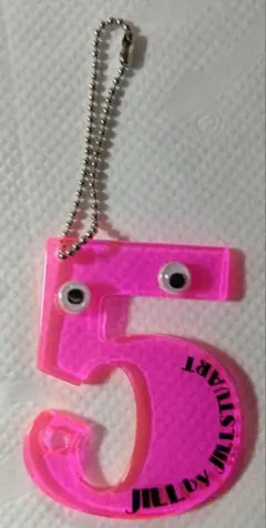 Item thumbnail for item a295ae3a-0119-4997-a17c-16c326350926