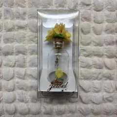 ディズニーストア　ネックレス　ボトル入り