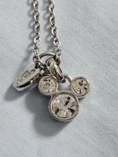 ディズニー ミッキー型ネックレス