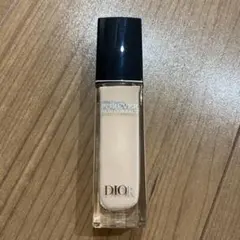 Dior Forever Skin Correct スキンコレクトコンシーラーのサムネイル