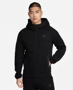 Nike ブラック フルジップ パーカー