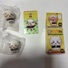 ちいかわラーメン豚　ラッコ先生　ソフビ（箱無し）×2個　クリアカード