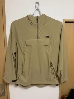 Columbia ベージュ アノラックパーカー