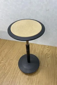 K♢1053 Wilkhahn ハーフシーティングチェア Stitz コルク