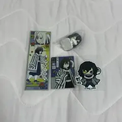 鬼滅の刃】伊黒小芭内 缶バッジ 2点セット - メルカリ