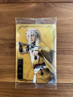 刀ミュウエハース 小狐丸