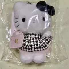 新品未開封】HLT×Hello Kitty Plush Charm ブラック - メルカリ