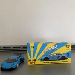 LB Works Lamborghini Aventador ミニGTラスト