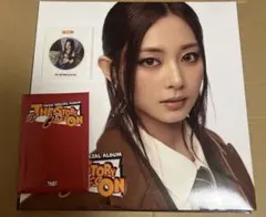 TWICE THE STORY GOES ON アルバム CAST ツウィ