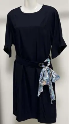 ピノーレ　ネイビー 七分袖 ワンピース リバティ柄ベルト付き