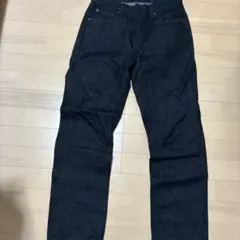 ユニクロダークデニム ストレートパンツ