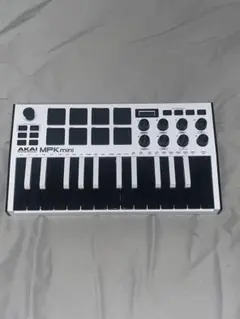 （ai様専用）AKAI MPK mini ホワイト 25鍵 MIDIキーボード