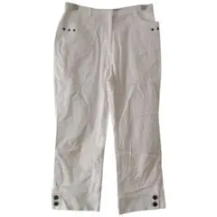 ✨日本製✨デザイン クロップドパンツ ホワイト 特殊ユーズド加工 ボタン付き