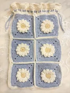 ハンドメイド　ティッシュケース　かぎ編み