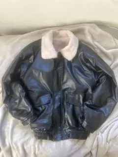 フェイクレザーボア襟ブルゾンジャケットブラックSサイズ　韓国女子