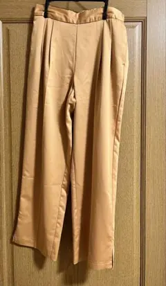 GU オレンジ プリーツスラックス