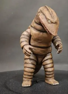 ウルトラ怪獣ソフビ グドン ツインテール リペイント完成品 - メルカリ