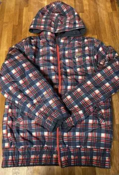 Nike リバーシブル　ダウン　中綿コート フード・袖　取外し可　140